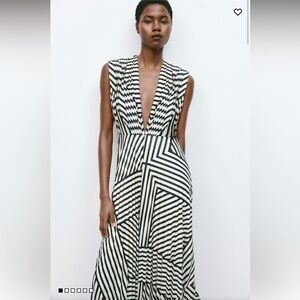 h&m black and white maxi dress White Hm for Sale up to 90% Off: Poshmark Model Sneha NWT Oscar de la Material:Satin top spaghetti shoulder straps